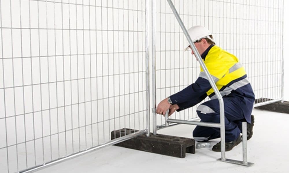 How to Correctly and Safely Install Temporary Fencing